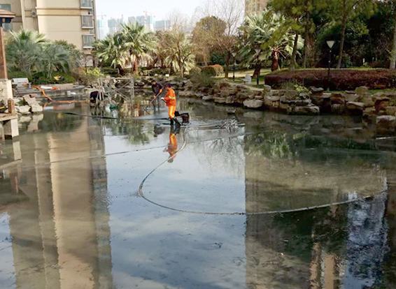 中山景观池淤泥清理